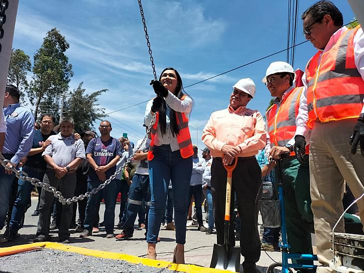 ASISTE BENNELLY HERNÁNDEZ A REUBICACIÓN DE MONUMENTO MINERO 