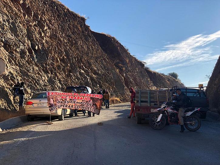 BLOQUEAN EJIDATARIOS ACCESO A MINA, DENUNCIAN INCUMPLIMIENTO DE ACUERDOS