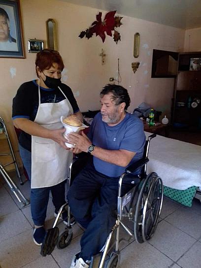 BRINDA SMDIF FRESNILLO MÁS DE 100 APOYOS ALIMENTARIOS DIARIOS