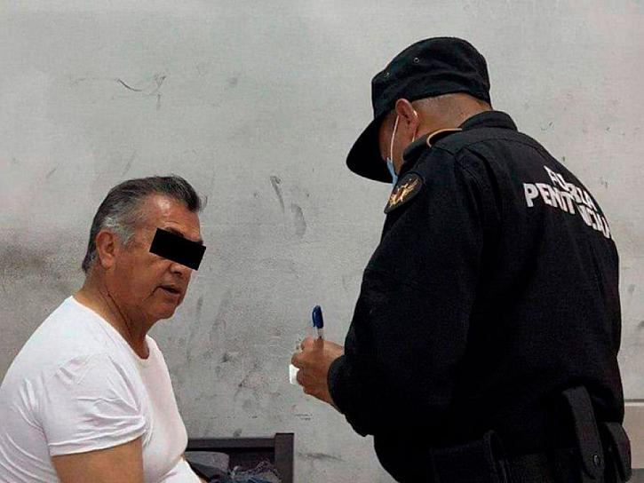 DEFENSA DE ‘EL BRONCO’ LO VE EN LIBERTAD; CUMPLE 2 SEMANAS EN PENAL DE APODACA