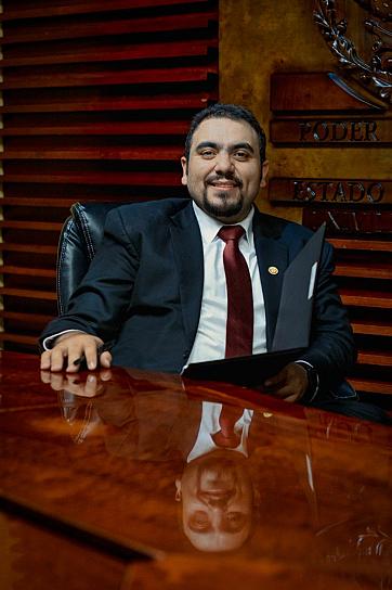 BUSCA ERNESTO GONZÁLEZ ELIMINAR NÓMINA SECRETA 