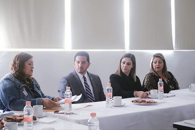 BUSCAN INSTALAR CASA DE DÍA PARA ADULTOS MAYORES EN PLATEROS