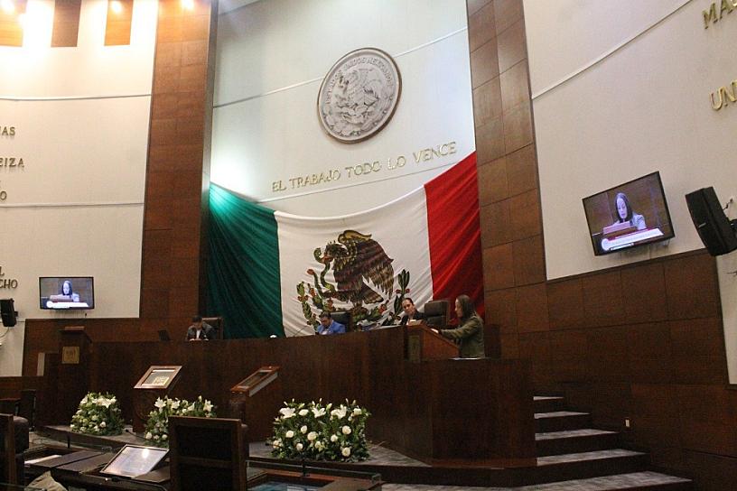 BUSCAN RECONOCER LEGADO DE HÉCTOR CASTANEDO QUIRARTE 
