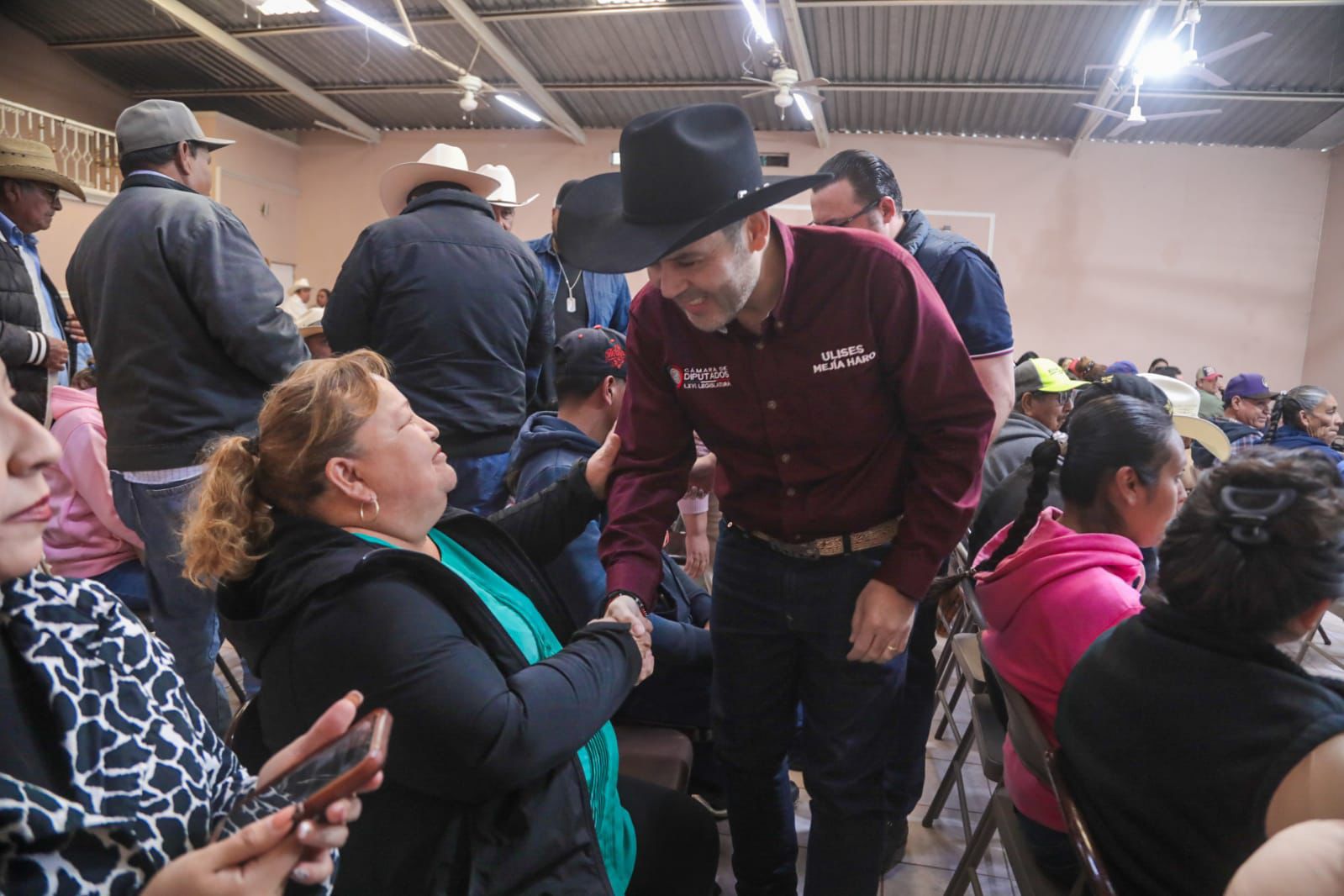 ABORDA ULISES MEJÍA REFORMA ELECTORAL EN PINOS