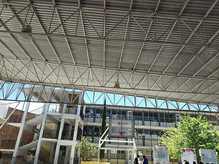 CAE TRABAJADOR DE SEGUNDO PISO EN SECUNDARIA FEDERAL 1