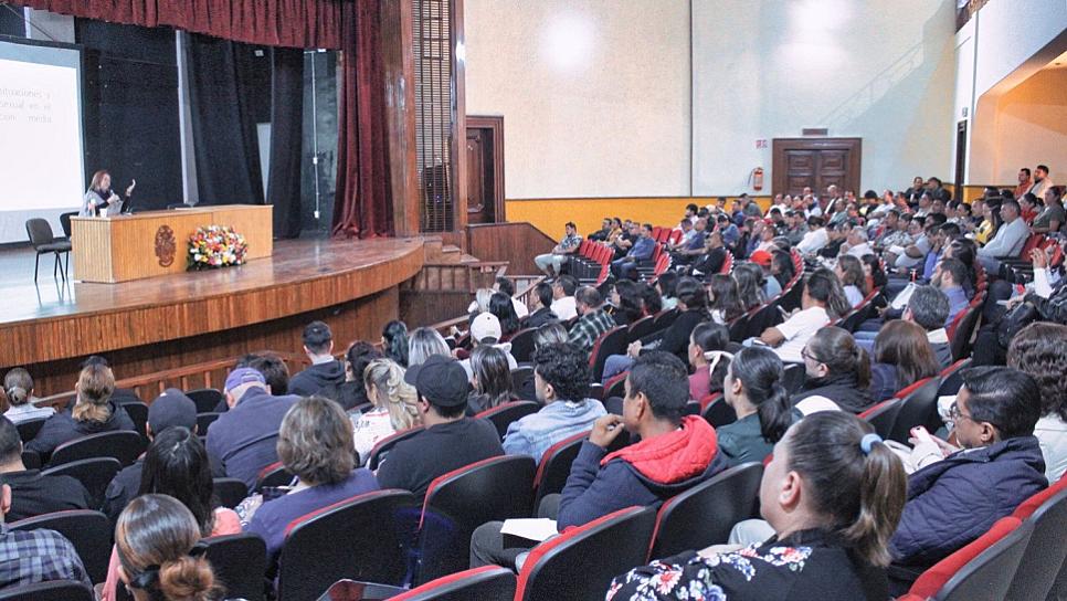 CAPACITA CECYTEZ A SU PERSONAL CONTRA LA VIOLENCIA SEXUAL 