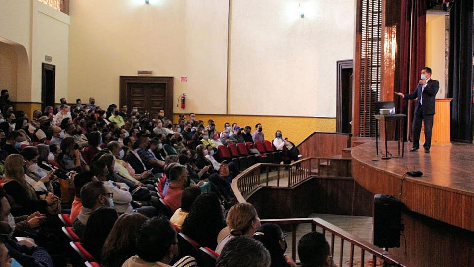 CAPACITA CECYTEZ EN DERECHOS HUMANOS A SU PERSONAL