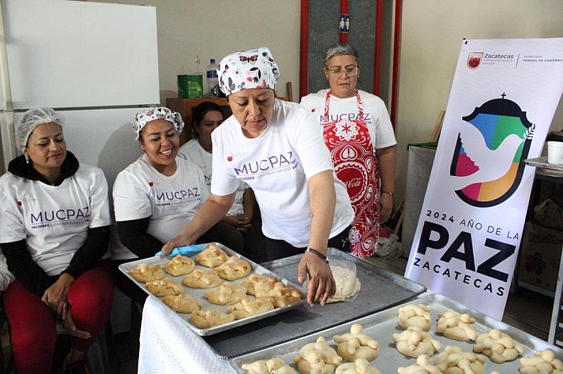 CAPACITA GOBIERNO DE ZACATECAS A 165 MUJERES DE LAS REDES MUCPAZ