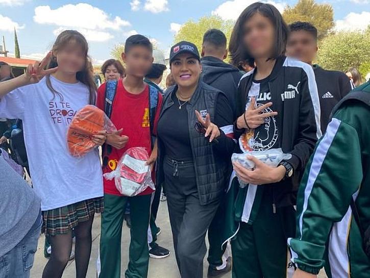 CAPACITAN A ALUMNOS DE PREPA EN PREVENCIÓN DEL DELITO 