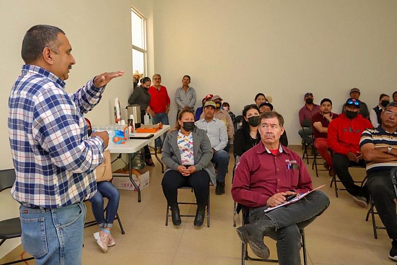 CAPACITAN A DELEGADOS SOBRE LA TECNIFICACIÓN DEL RIEGO EN EL CAMPO FRESNILLENSE