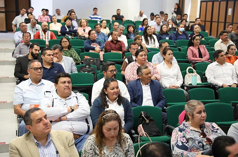 CAPACITAN A MAESTROS EN TORNO A NUEVO MODELO EDUCATIVO
