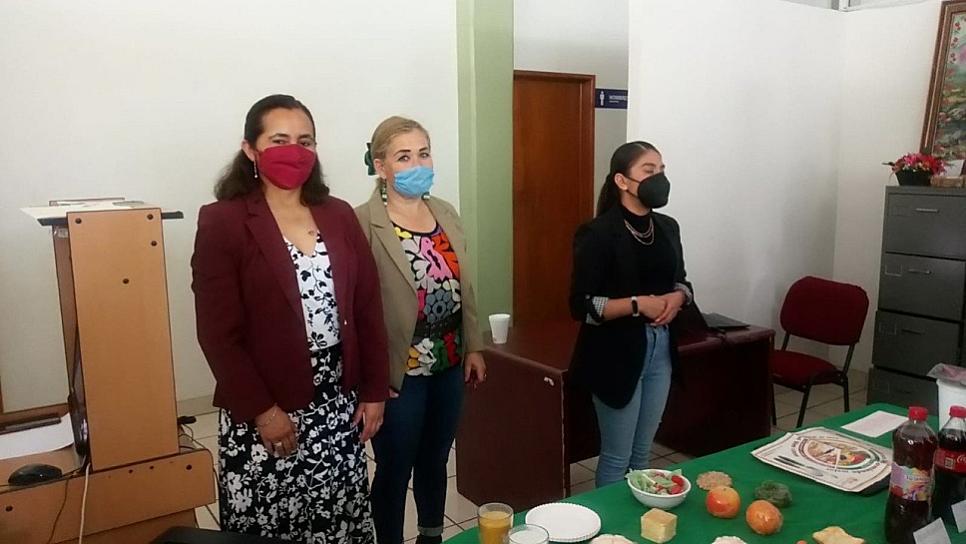 CAPACITAN A PERSONAL DE AMSABI EN CUIDADOS DE LAS PERSONAS ADULTAS MAYORES 