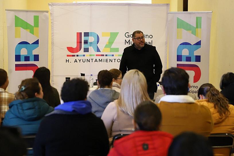 Capacitan a personal del ayuntamiento de Jerez en materia de archivos