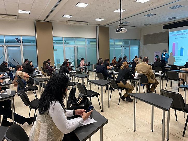 Capacitan a servidores públicos sobre buenas prácticas en prevención