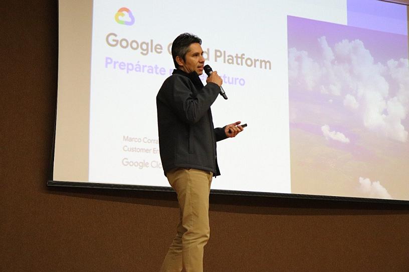 CAPACITA PERSONAL DE GOOGLE A SECTORES ACADÉMICOS