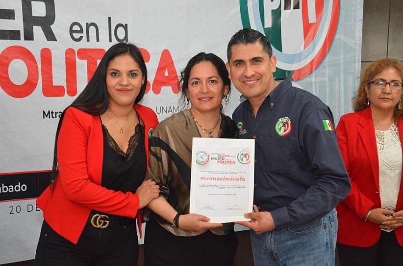 CAPACITA PRI A LAS MUJERES EN PARTICIPACIÓN SORORA 