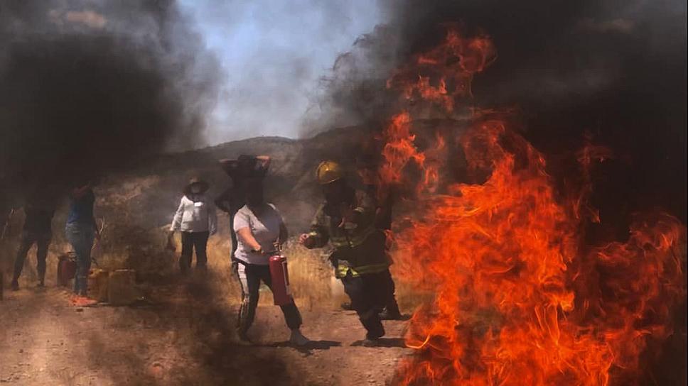 CAPACITA PROTECCIÓN CIVIL A CUSTODIOS DEL Y PERSONAL CENTRO DE READAPTACIÓN SOCIAL