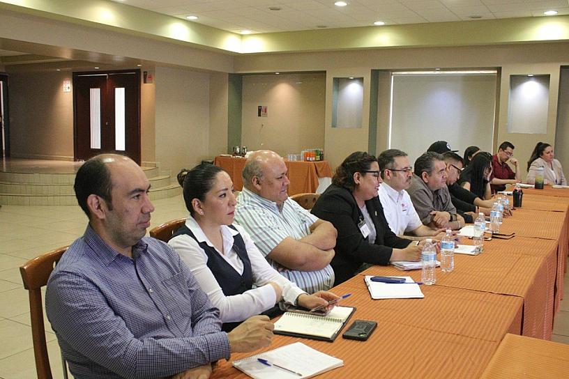 CAPACITA SECTURZ A HOTELEROS EN COSTOS E INVENTARIOS