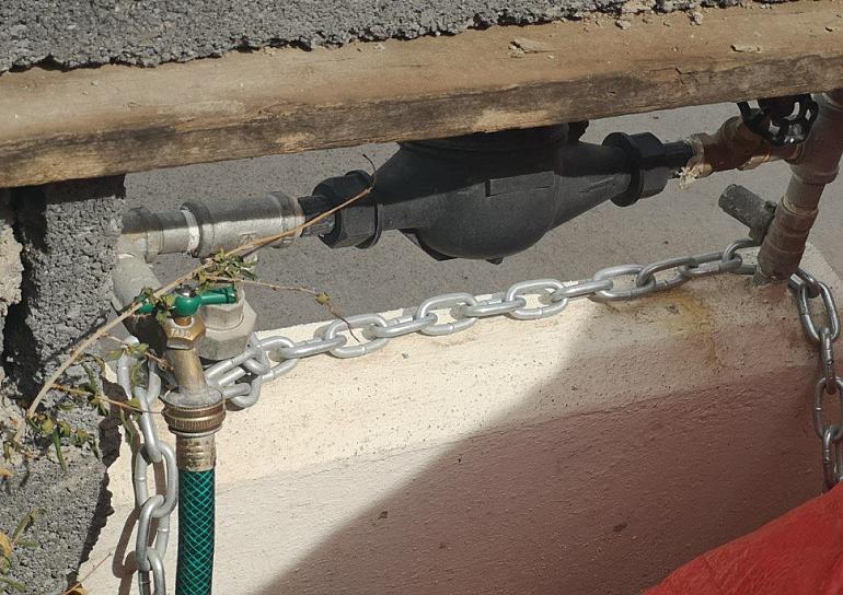 CARECEN DE AGUA HABITANTES DE EL MINERAL