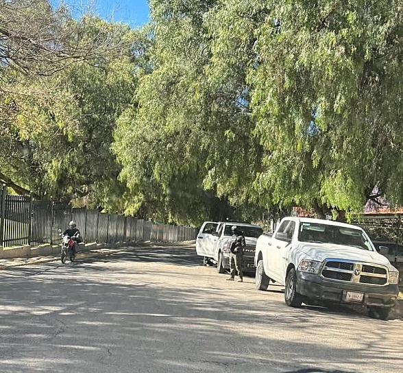CATEAN DOMICILIO EN LOMAS DE BERNÁRDEZ 
