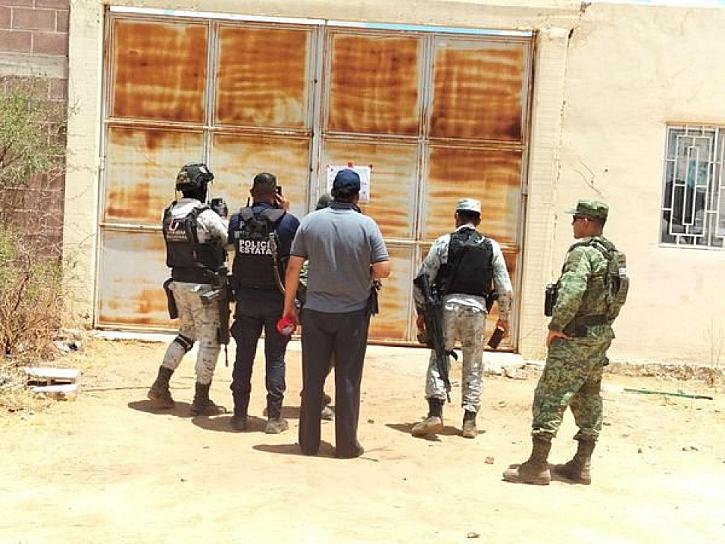 CATEAN VIVIENDA EN VILLA GONZÁLEZ ORTEGA Y ASEGURAN 5 VEHÍCULOS 