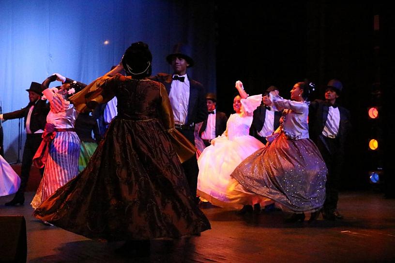 CAUTIVAN AGRUPACIONES DANCÍSTICAS A LOS ZACATECANOS, EN EL FZFI 2023 