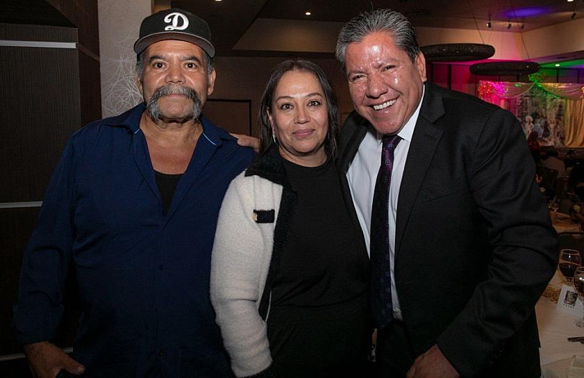 CELEBRA GOBERNADOR ANIVERSARIO 51 DE LA FEDERACIÓN DE CLUBES ZACATECANOS DEL SUR DE CALIFORNIA