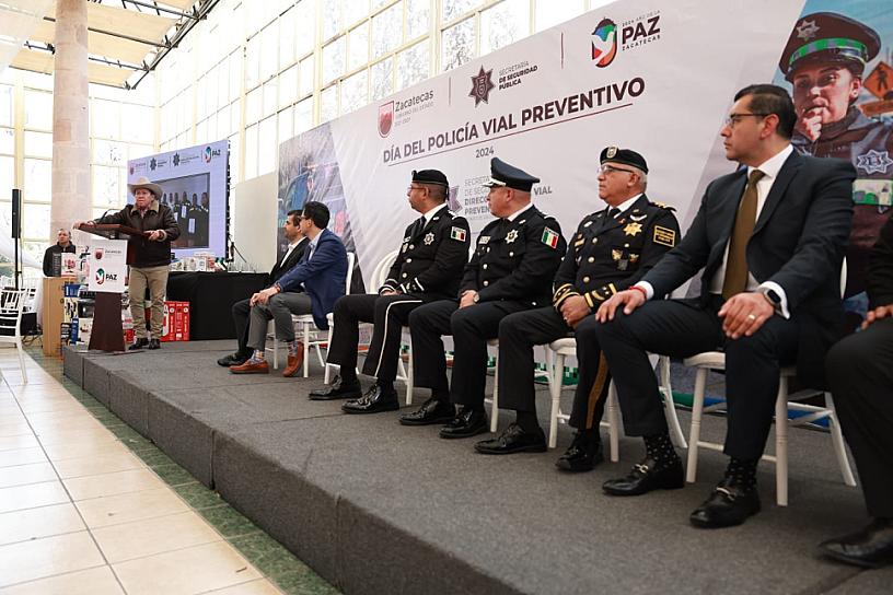 Celebran 100 años de la Dirección de Policía Vial