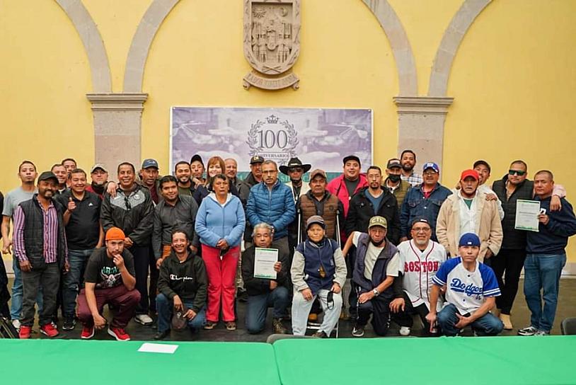 Celebran 100 años de la Unión Sindical de Aseadores de Calzado