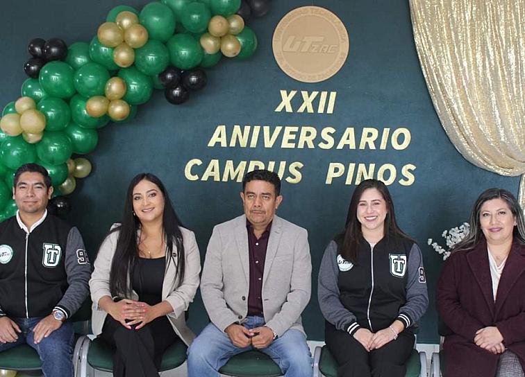 CELEBRA UTZAC CAMPUS PINOS SU 22 ANIVERSARIO
