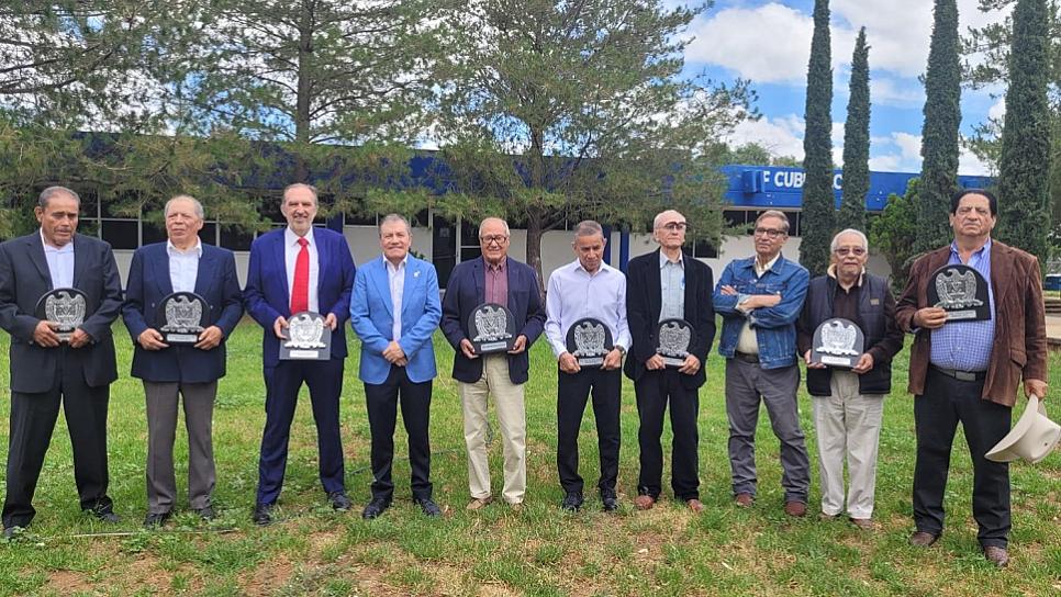 CELEBRAN 50 AÑOS EGRESADOS DE LA UAMVZ-UAZ