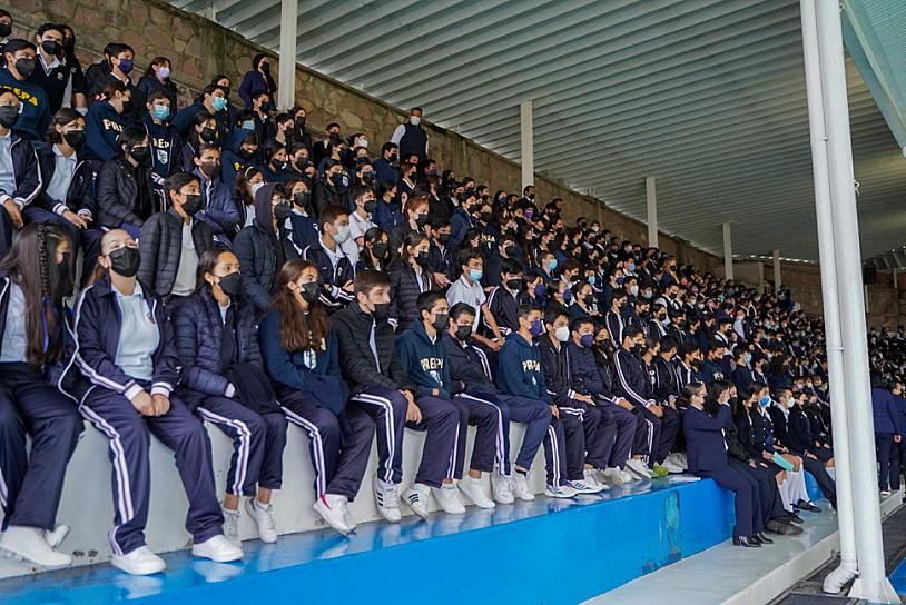 CELEBRAN 80 AÑOS DE SERVICIO DEL COLEGIO DEL CENTRO