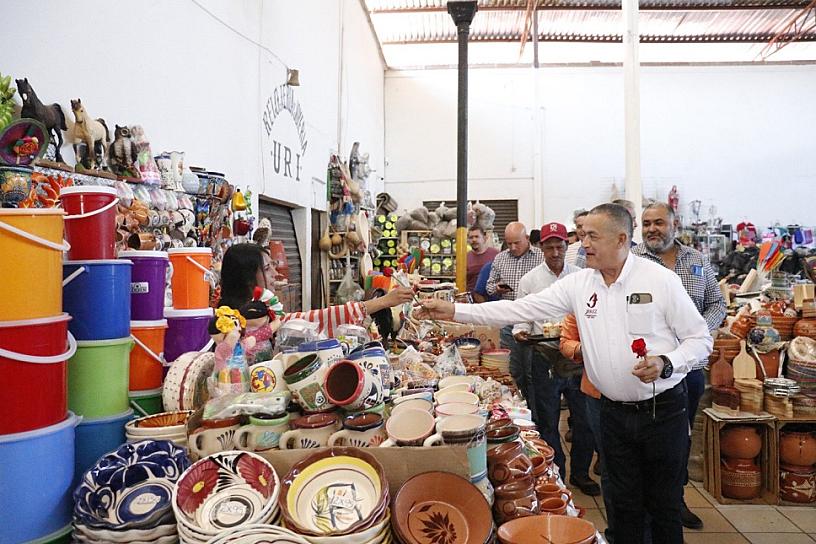 CELEBRAN A LAS MADRES LOCATARIAS DEL MERCADO MUNICIPAL