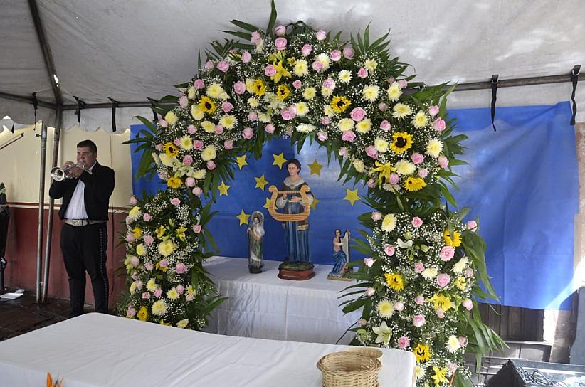 CELEBRAN A SANTA CECILIA EN SU DÍA