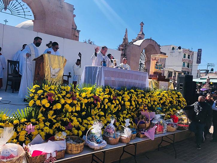 CELEBRAN EN PLATEROS AL SANTO NIÑO DE ATOCHA