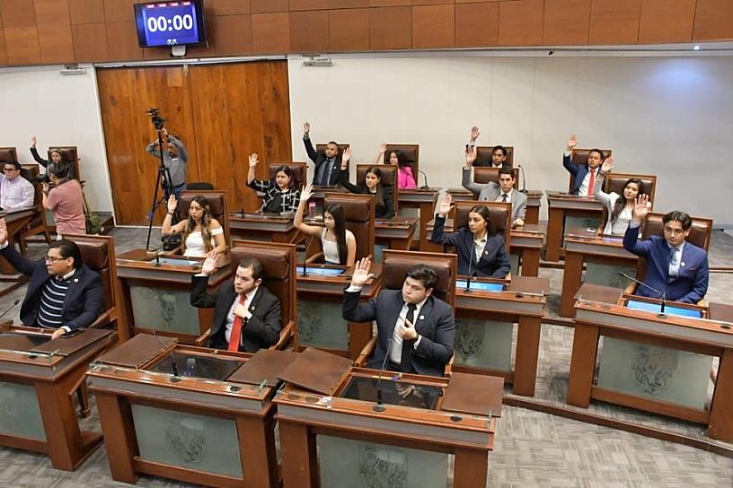 CELEBRAN SEGUNDO PARLAMENTO DE LAS JUVENTUDES 