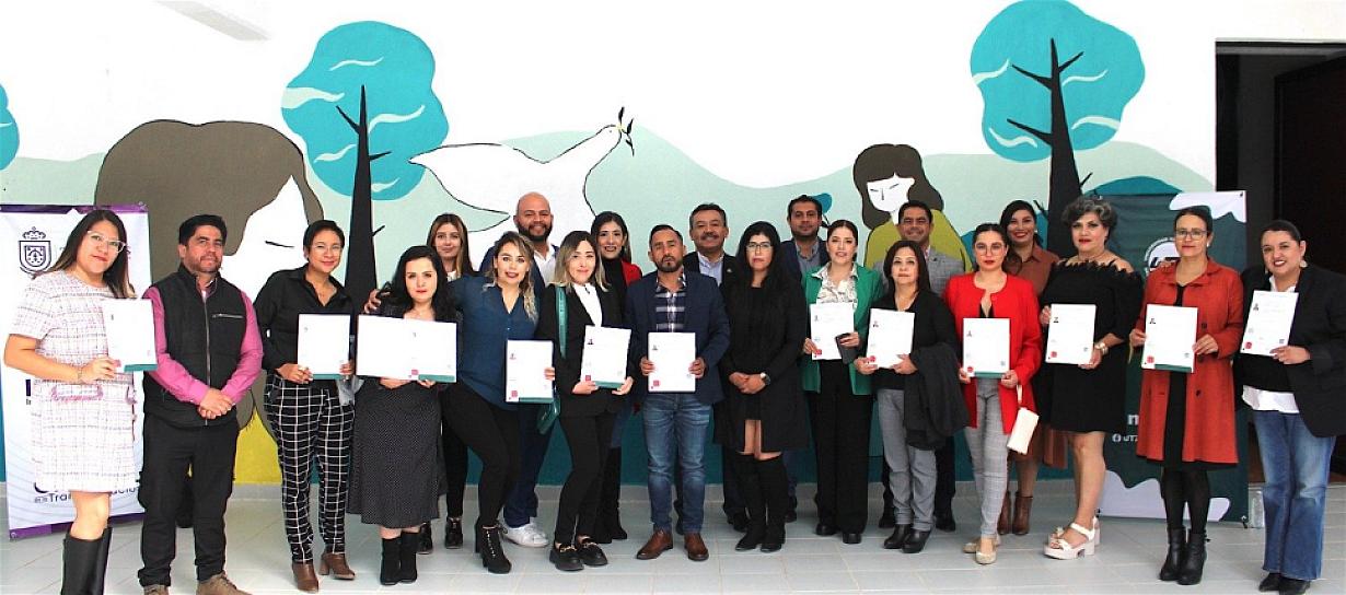CERTIFICA UTZAC A TRABAJADORES DE LA PRESIDENCIA MUNICIPAL DE ZACATECAS
