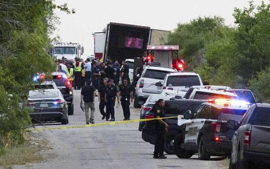 CHOFER DE TRÁILER CON MIGRANTES INTENTÓ DARSE A LA FUGA; ESTÁ DETENIDO 