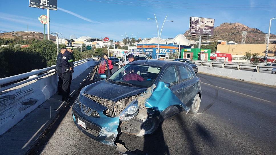 Choca mujer en Zacatecas y termina en el hospital 