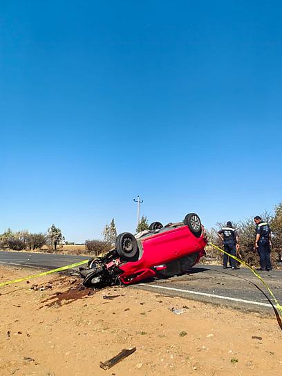 Choque frontal deja 3 personas muertas, entre ellos una menor