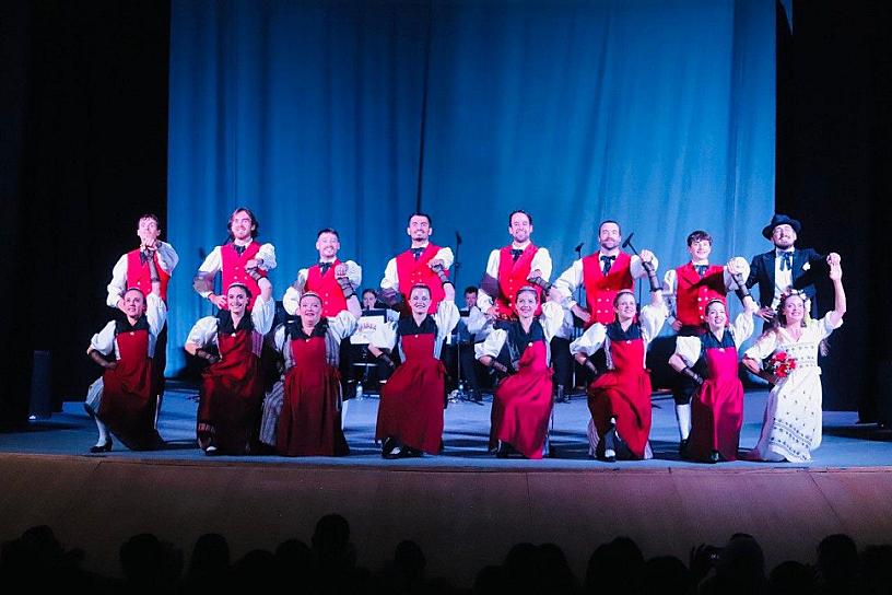 CIERRA CON POLONIA FESTIVAL DEL FOLCLOR EN FRESNILLO