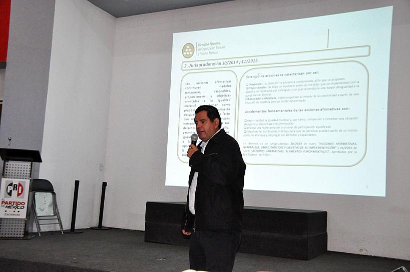 CIERRA EL PRI CICLO DE CAPACITACIONES POR EL IEEZ