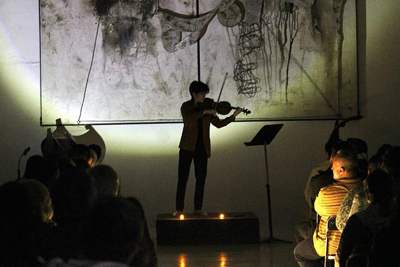 Cierra en Zacatecas Tour Ritual de la violista española Isabel Villanueva