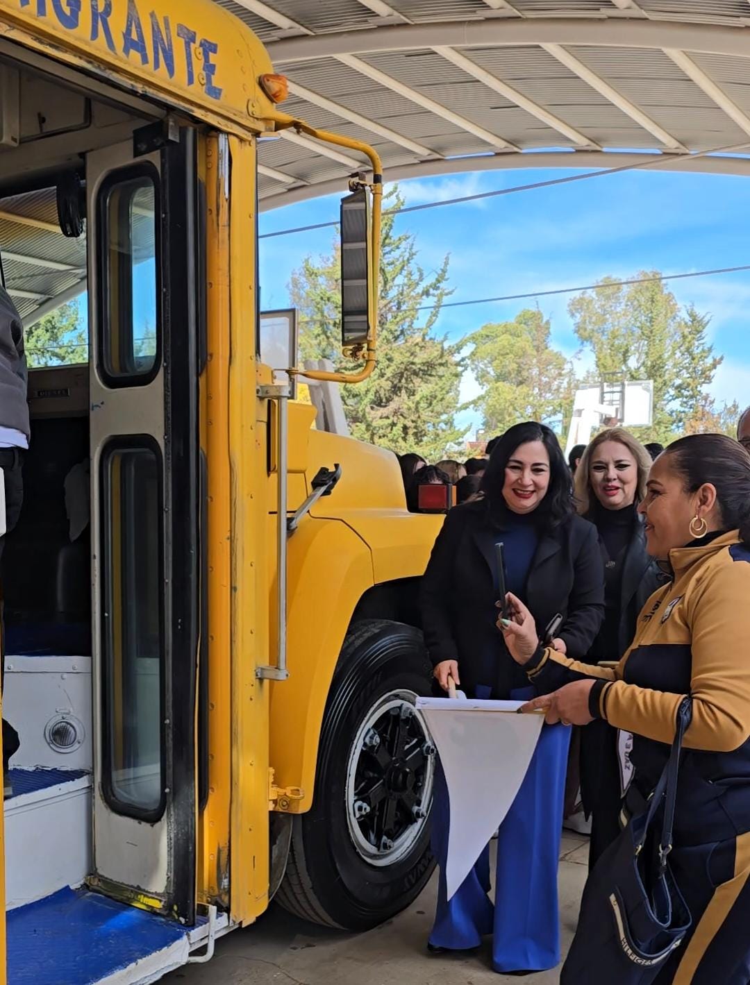 REACTIVA UAPUAZ TRANSPORTE ESCOLAR EN PREPARATORIA 3 DE FRESNILLO