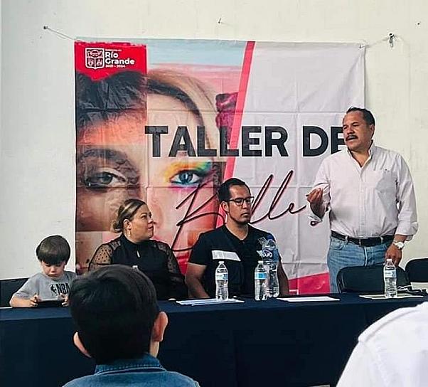  CLAUSURA CENTRO DE DESARROLLO COMUNITARIO TALLERES DE CAPACITACIÓN EN RÍO GRANDE