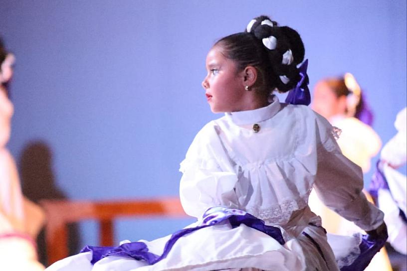 CLAUSURAN CURSO ORDINARIO DE TALLERES DE INICIACIÓN ARTÍSTICA 