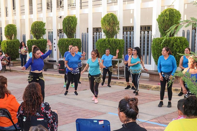 CLAUSURAN CURSOS EN EL CENTRO COMUNITARIO AZTECA 