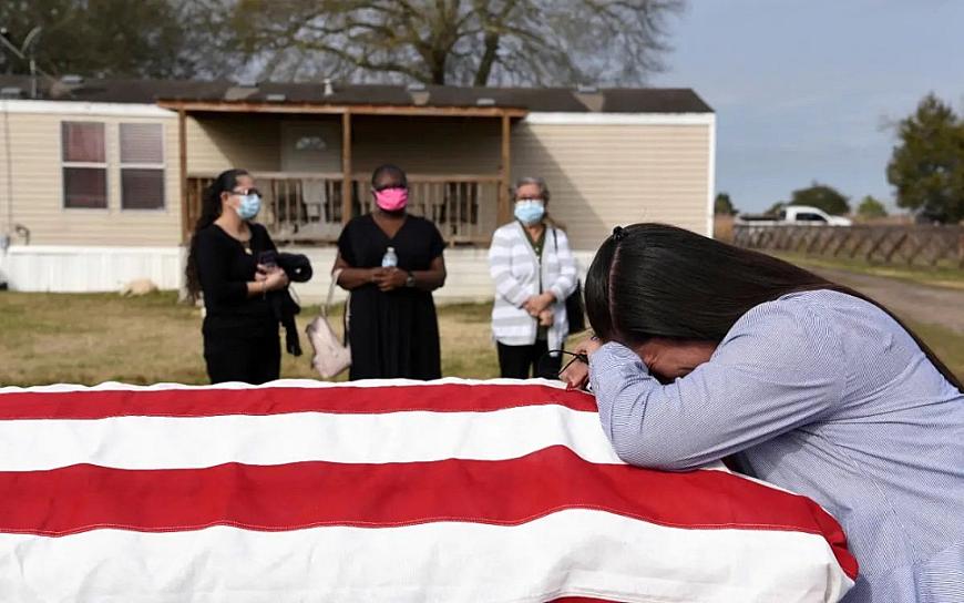 COBRA COVID-19 MÁS DE 1 MILLÓN DE VIDAS EN ESTADOS UNIDOS