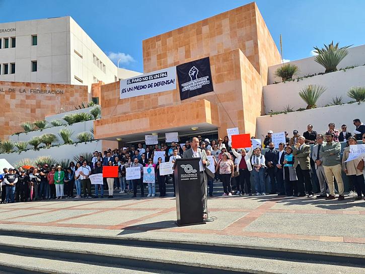 RECHAZAN COLEGIOS Y BARRAS DE ABOGADOS REFORMA AL PODER JUDICIAL