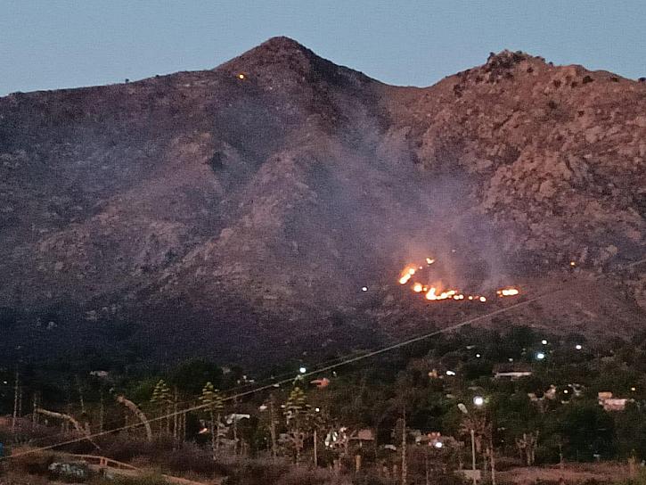 COMBATEN INCENDIO EN CONCEPCIÓN DEL ORO DESDE TEMPRANA HORA